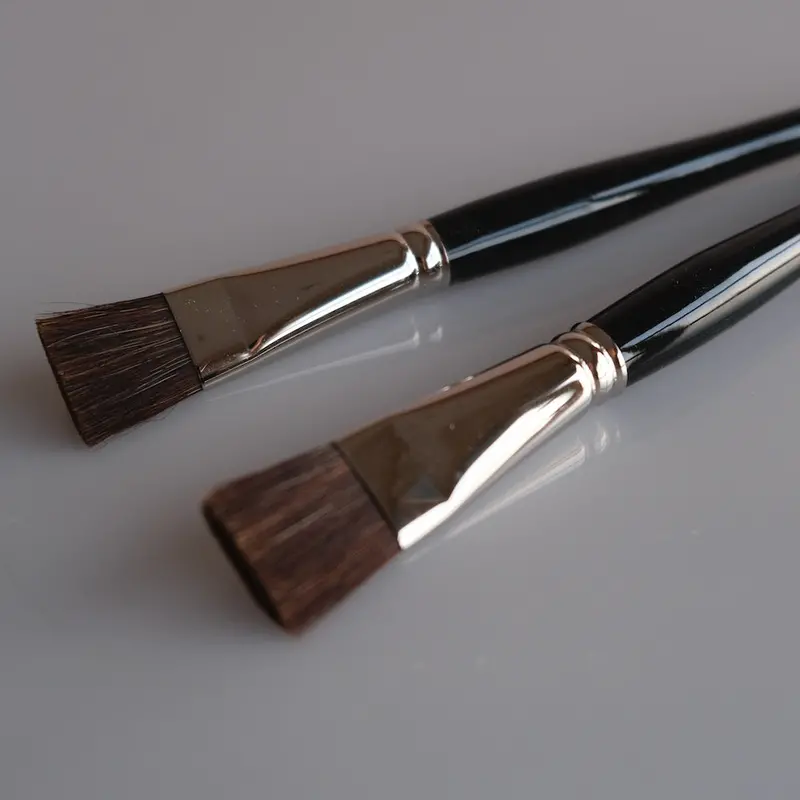 18Mm Paintbrush With Beechwood Handle 1