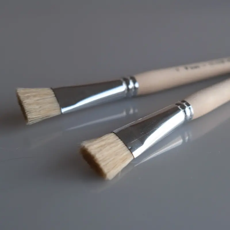 18Mm Watercolor Brush With Hog Hair Bristles 1
