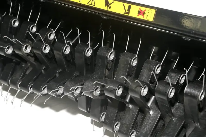 24-Inch Turf Rake Cartridge With Spring Tines 1