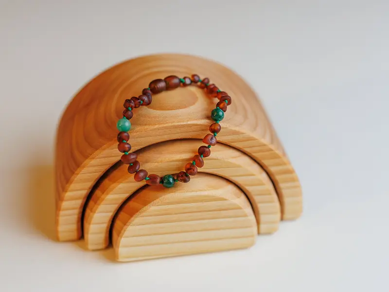 Amber Bracelet In Cognac And Jade Tones – Adult Size 1