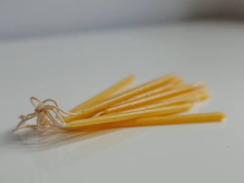 Beeswax Birthday Candle For Cakes 1
