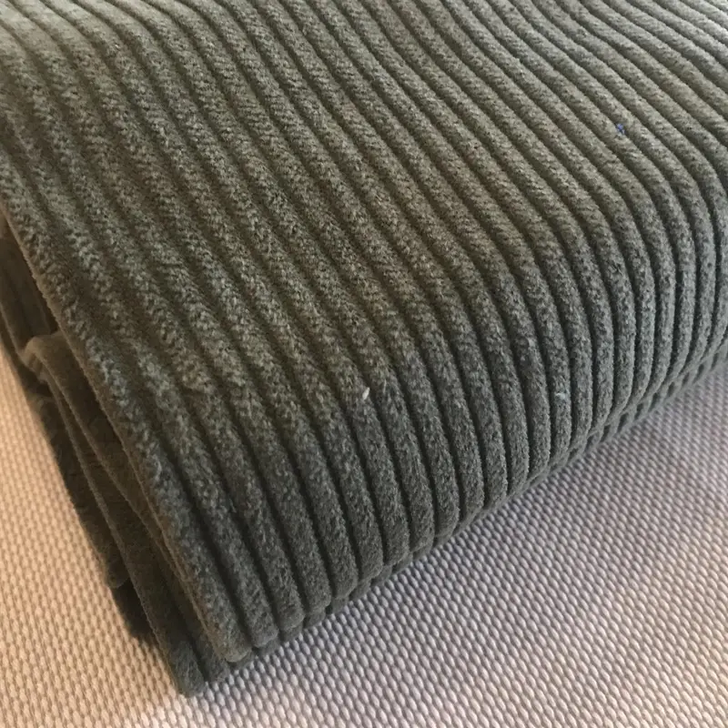 Corduroy Bow Tie In Forest Green 1