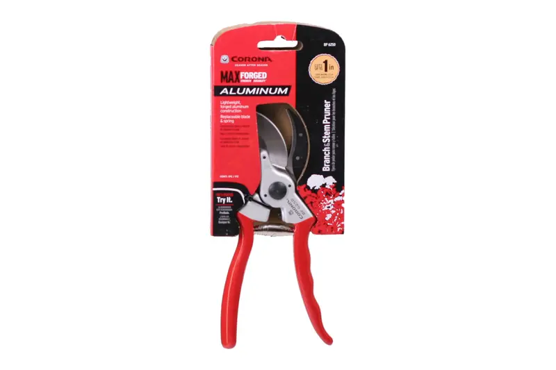 Corona All-Aluminum 1-Inch Bypass Pruner — Straight-Blade, Lightweight Construction 1