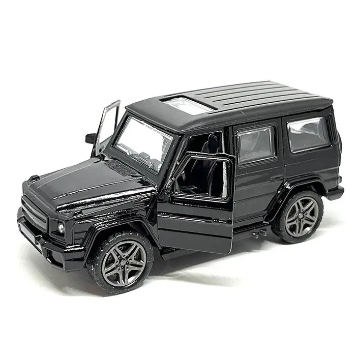 Die-Cast Metal Jeep Model – Pull-Back Powered Collectible Vehicle 1
