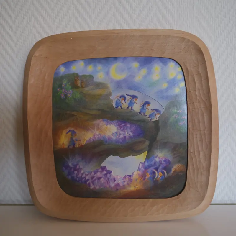 Handcrafted Wall Frame For Carvahlo Spiral Art 1
