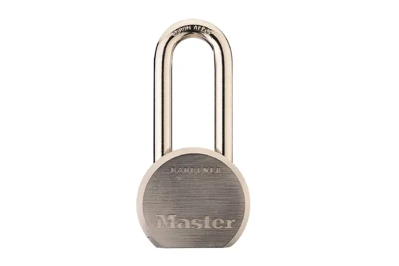 Heavy-Duty Long-Shackle Padlock For Outdoor Security 1