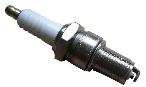 High-Performance Spark Plug For Honda Gx610, Gx620 & Gx670 Engines (18 Hp To 24 Hp) 1