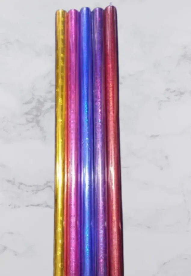 Holographic Plastic Gift Wrap Sheet – Shimmering Decorative Paper Roll (70 × 15 Cm) 1