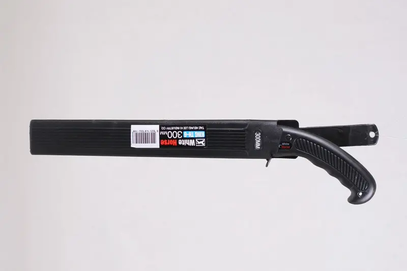 Professional Pruning Saw – 300 Mm Blade With Ergonomic Handle 1