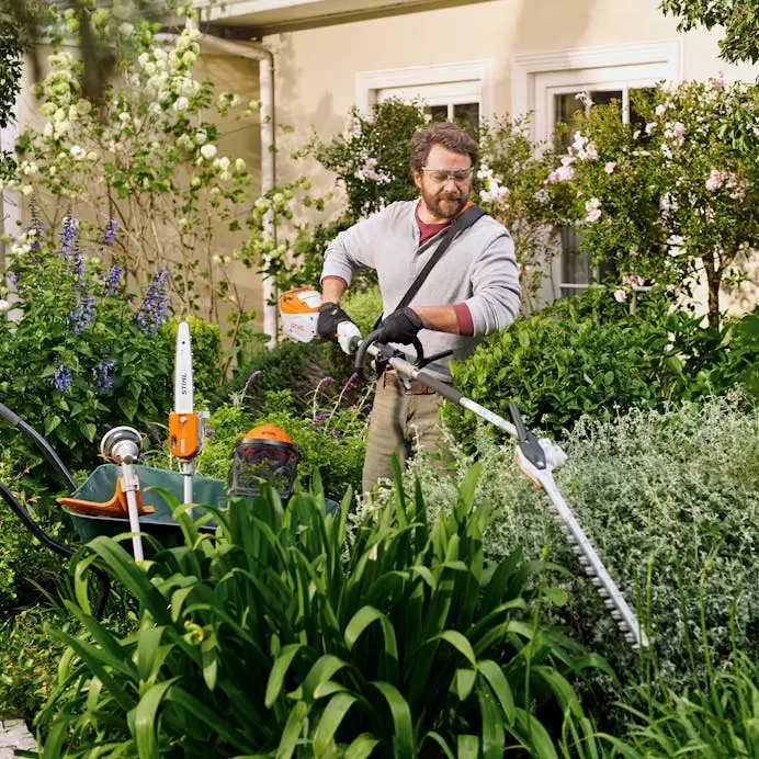 Stihl Kma 80 R Attachment-Compatible Powerhead 1