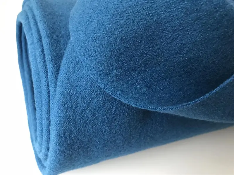 Tovet Soft Chocolate Brown Merino Wool Yarn In Petrol Blue 1